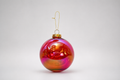ESFERA 15CM IRIDISCENTE ROJO